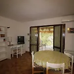 Сasa de vacaciones Con Giardino