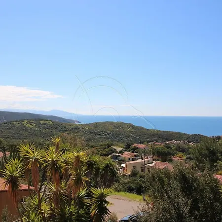 Holiday home Con Giardino Torre dei Corsari